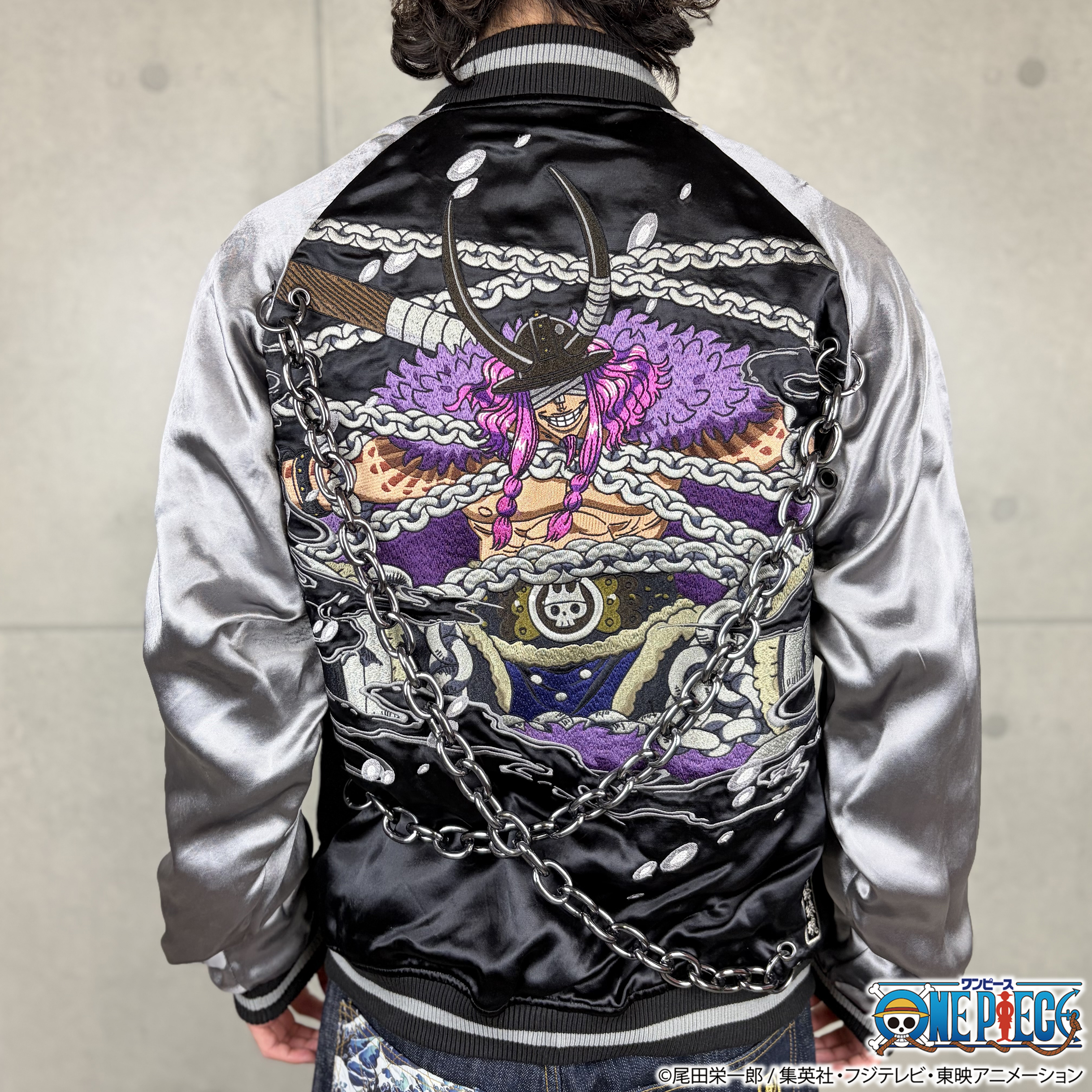 予約品【7月末頃までにお届け予定】【ONE PIECE×絡繰魂】ロキリバーシブルスカジャン 262058