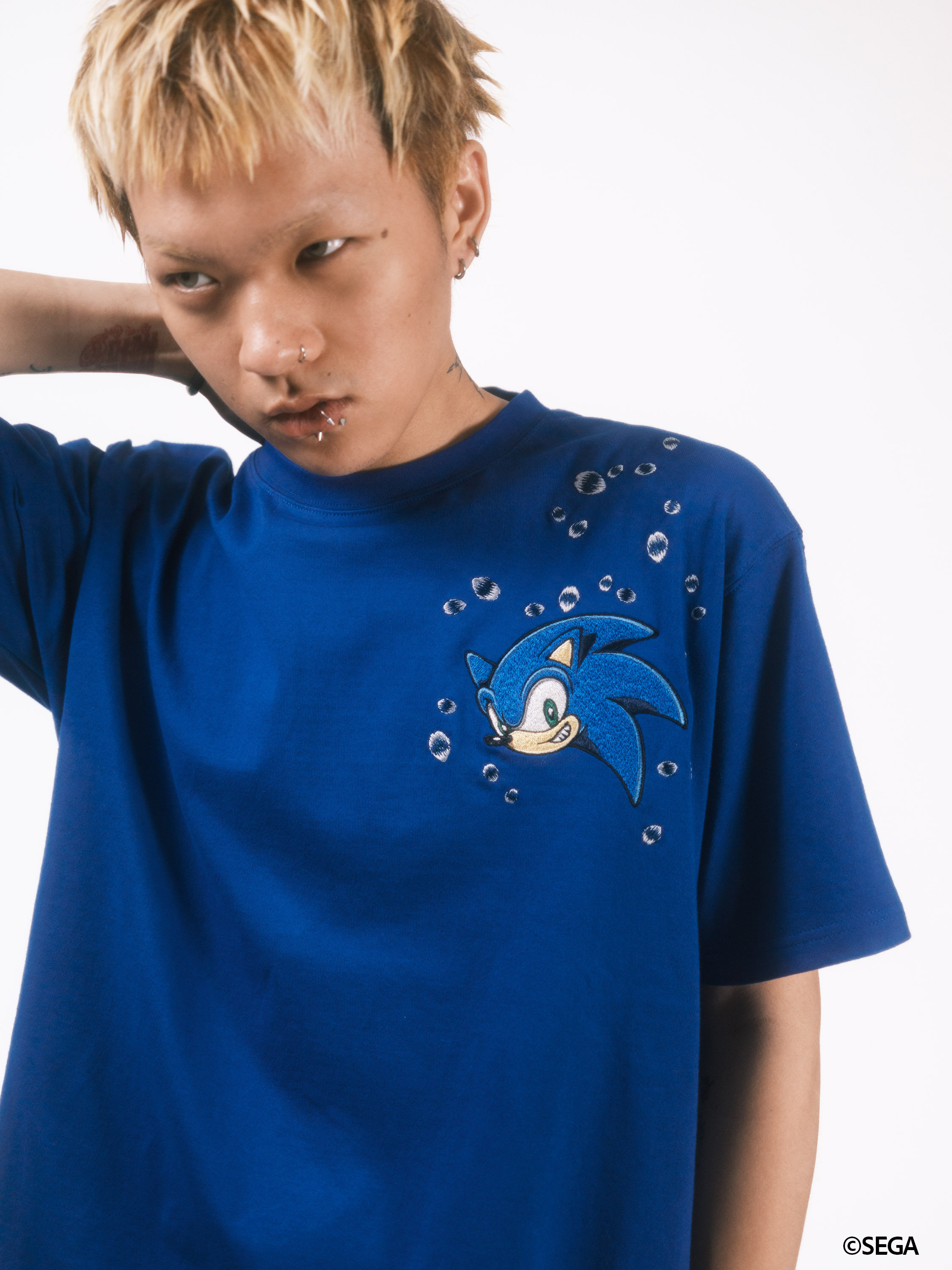 最終大特価‼️絵画　グラニック　GRANICK 234／500 株式会社ク・ラッチ / 絡繰魂 SONIC IN THE HOKUSAI Tee 262096